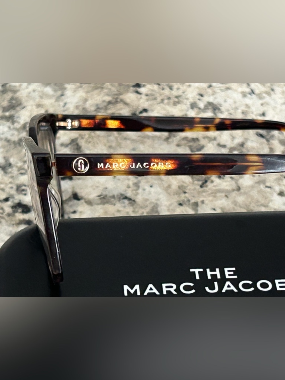 Marc Jacobs Tortoiseshell Full Rim Eyeglass Frames Rectangular Cat Eye w Case - Picture 8 of 15